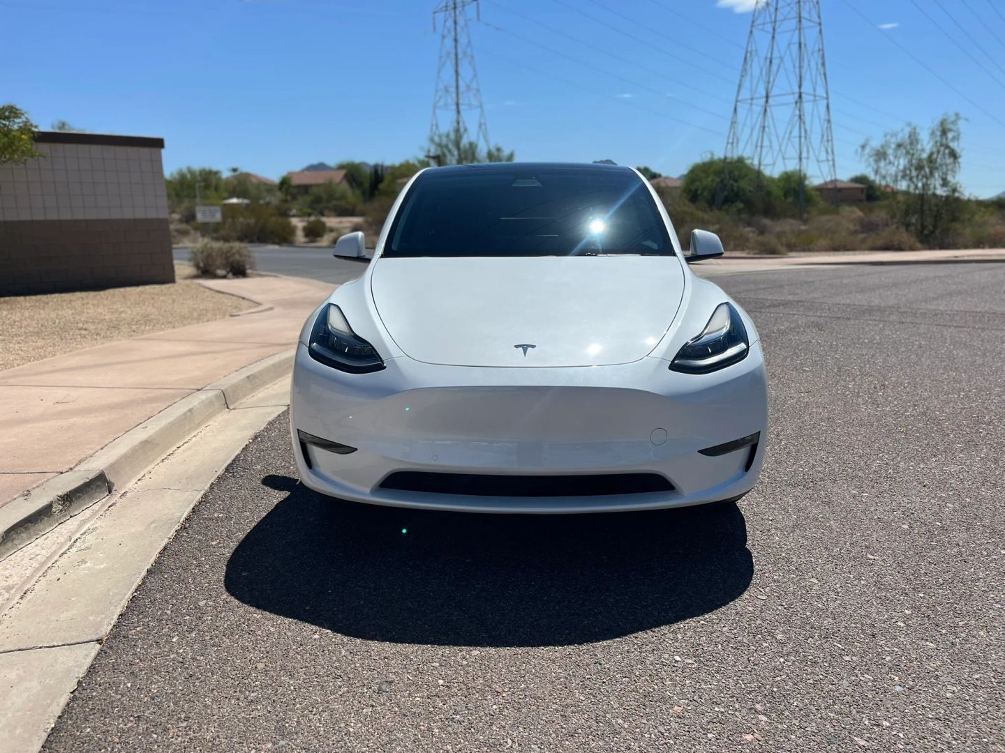 tesla model y 2022 7SAYGDEE6NF423123 image tesla model y 2022 7SAYGDEE6NF423123 image